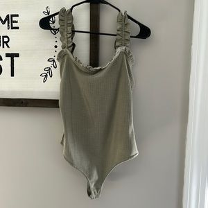 NWOT Pink Lily Bodysuit